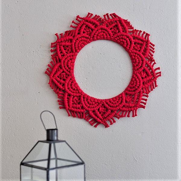 Aurora makramee-seinäkoriste -tarvikepaketti jouluvärit